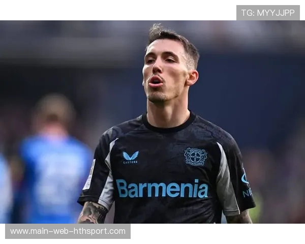 德甲赛场再现神奇，格里马尔多单场两球任意球破门，格里马尔多 西班牙